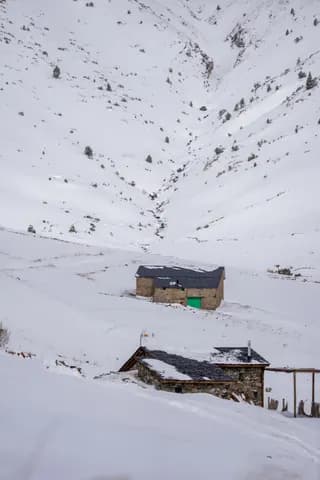 Borda nevada al vall